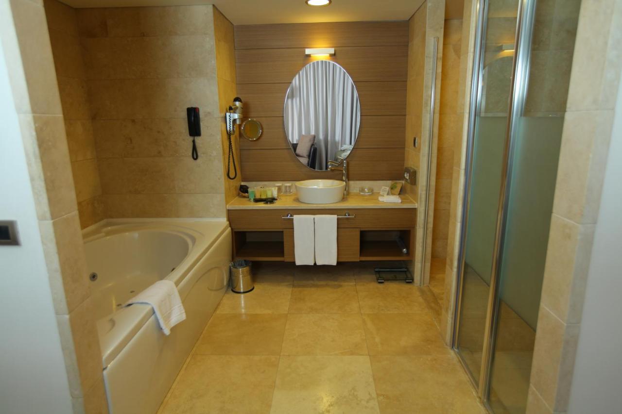 Cpankara Hotel Exterior foto Bathroom